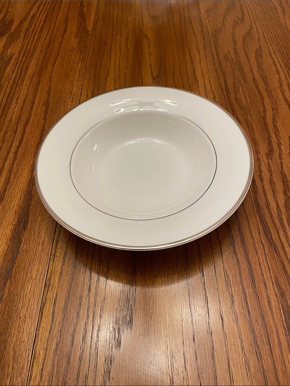 Mikasa HK 301 CAMEO PLATINUM Rim Soup Bowl